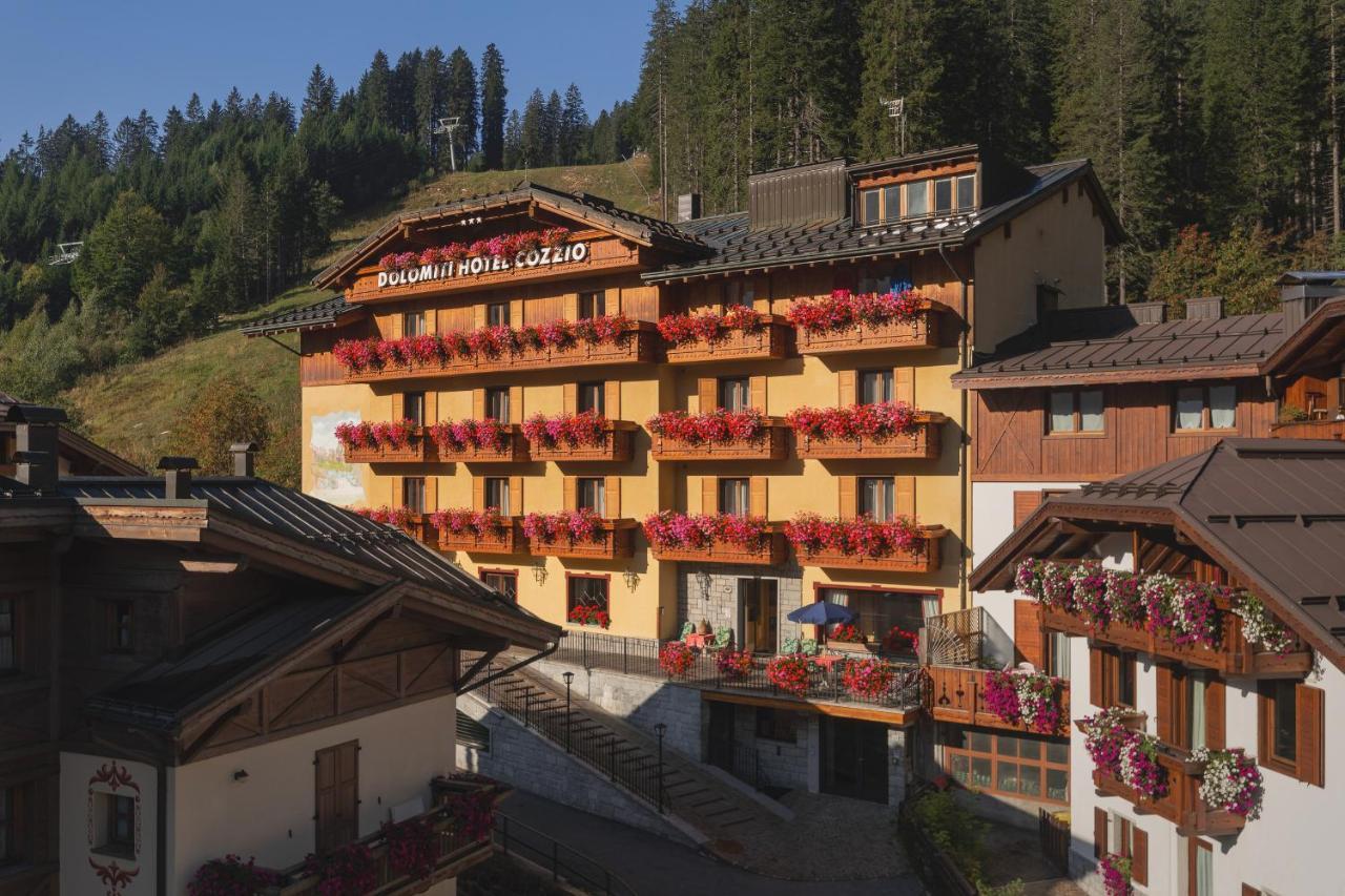 Dolomiti Hotel Cozzio Madonna Buitenkant foto