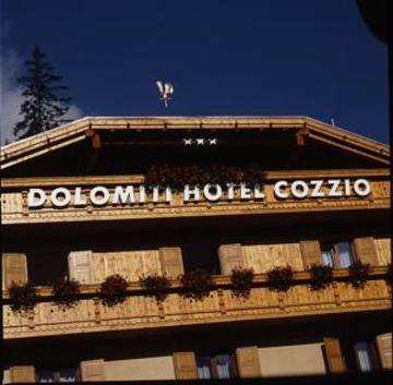Dolomiti Hotel Cozzio Madonna Buitenkant foto